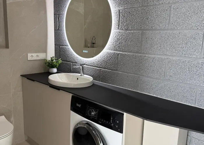 Cosy Near Centre Apartment *