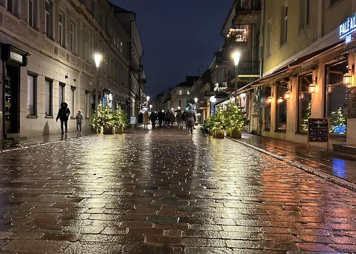 Cosy Near Centre Daire